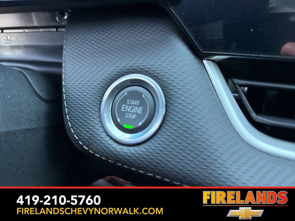 New 2026 Chevrolet Equinox LT w/ Convenience Package II image 12