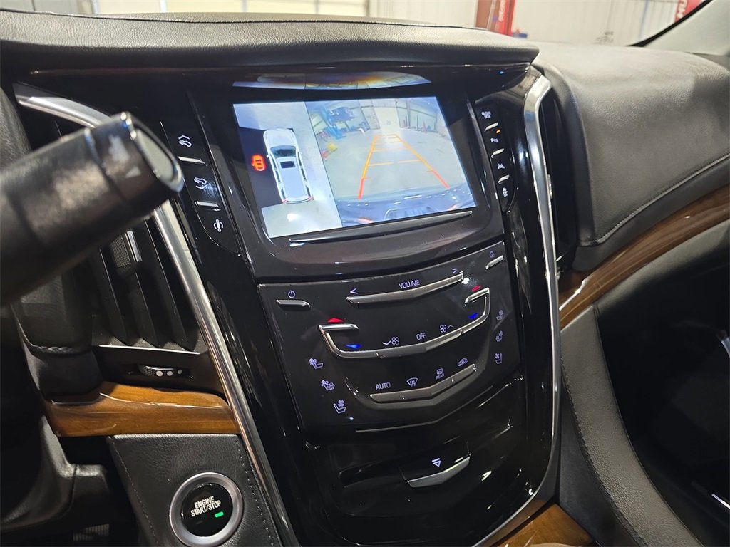 Used 2016 Cadillac Escalade ESV Premium image 24
