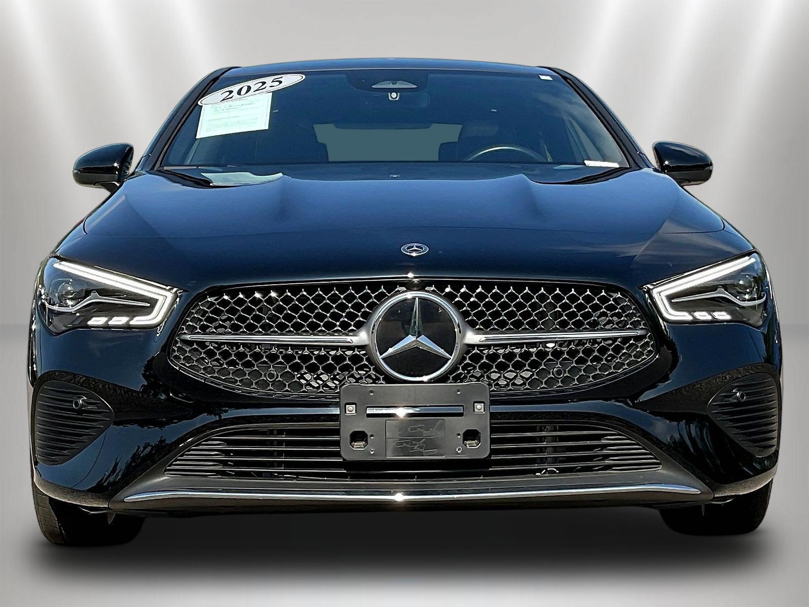 Used 2025 Mercedes-Benz CLA 250 4MATIC image 2