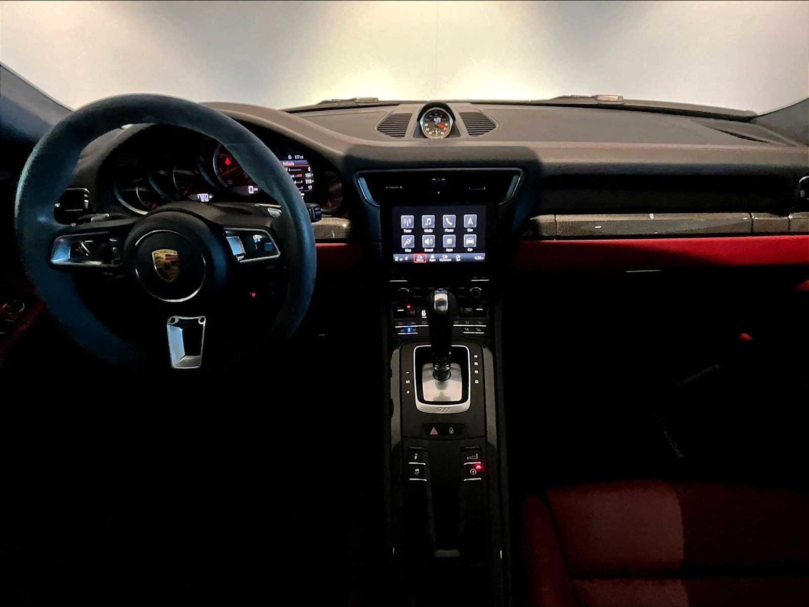 Used 2017 Porsche 911 Turbo image 17