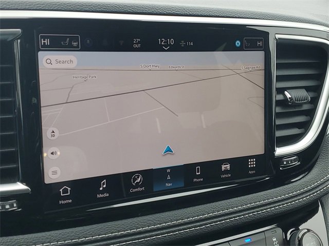 New 2026 Chrysler Pacifica Limited w/ Uconnect Theater Family Group image 27