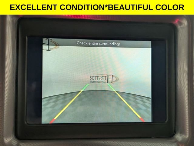 Used 2022 Dodge Challenger SXT w/ Blacktop Package image 19