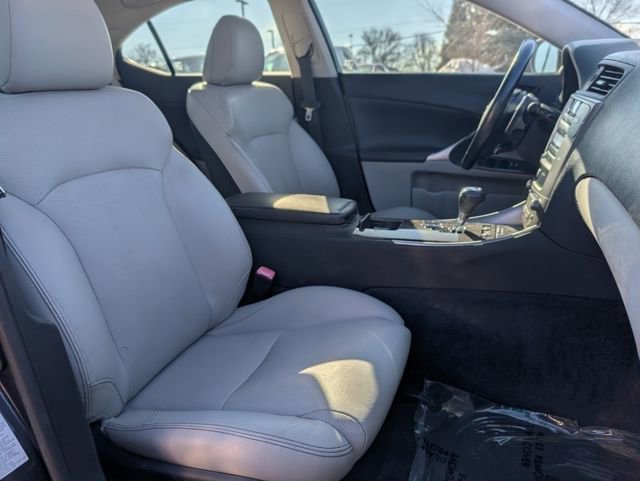 Used 2009 Lexus IS 250 AWD image 20