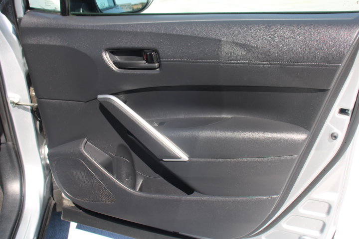 Used 2024 Toyota Corolla Cross AWD Hybrid image 17
