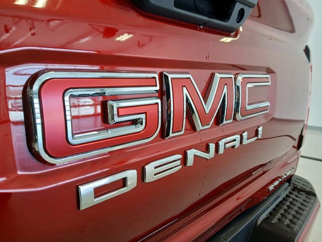 Certified 2025 GMC Canyon Denali image 35