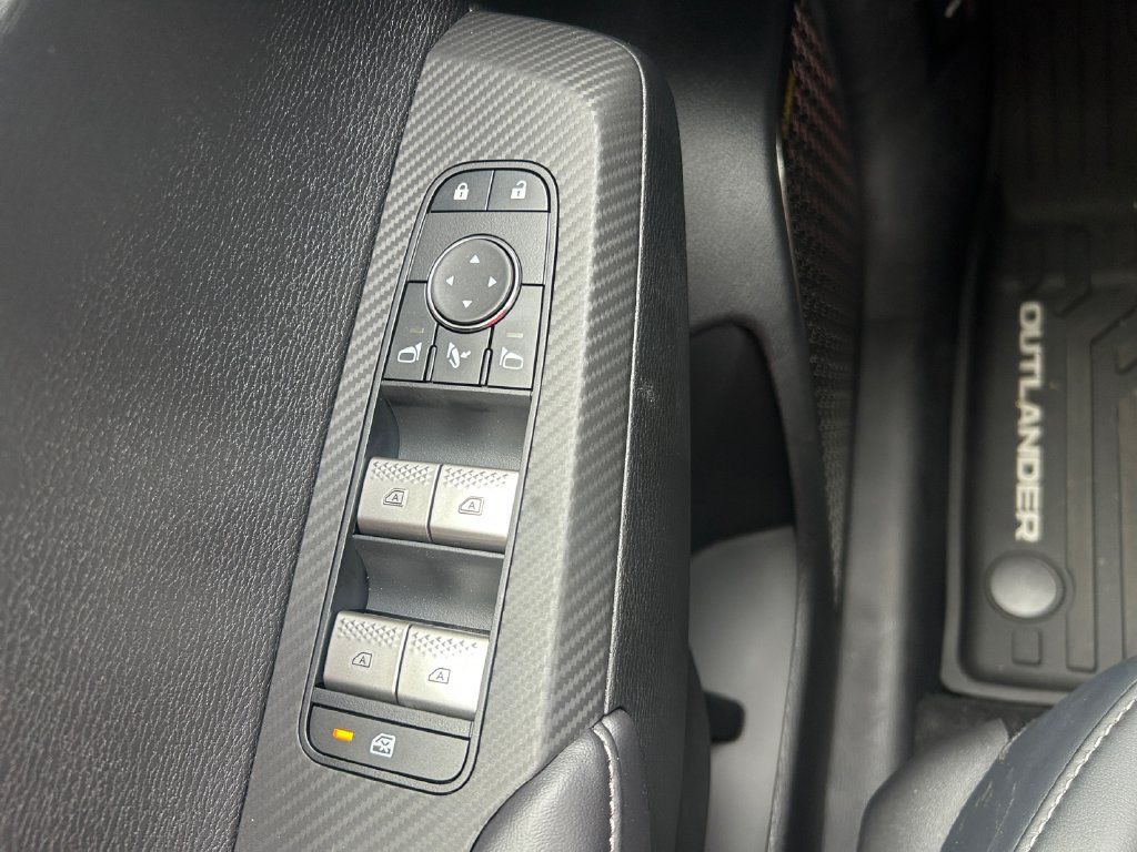 New 2026 Mitsubishi Outlander SE FWD image 35