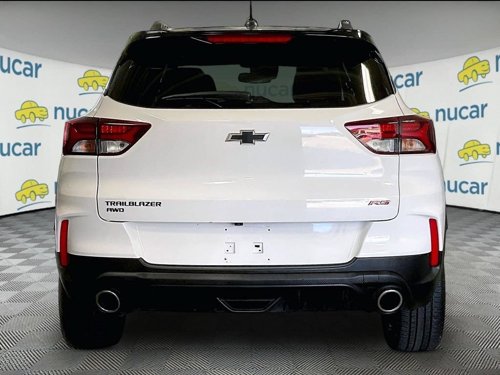 Used 2023 Chevrolet TrailBlazer RS w/ Sun and Liftgate Package AWD/4WD image 5