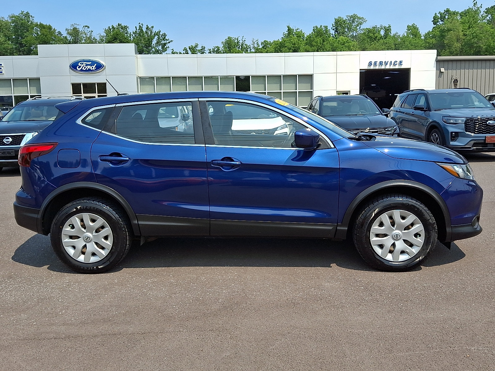 Used 2019 Nissan Rogue Sport S AWD/4WD image 12