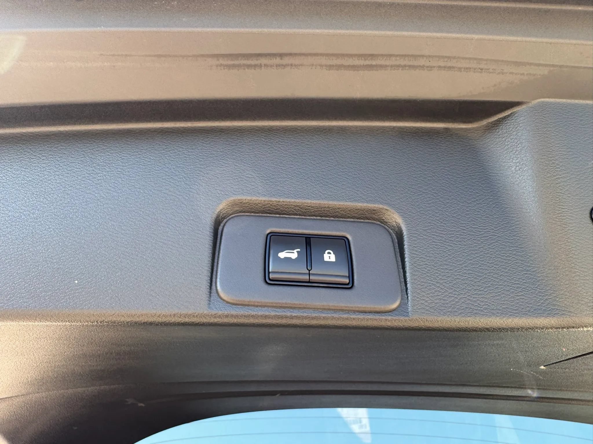 Used 2024 Nissan Rogue SL w/ SL Premium Package AWD/4WD image 61