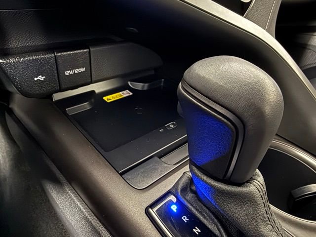 Used 2022 Toyota Camry XSE image 25