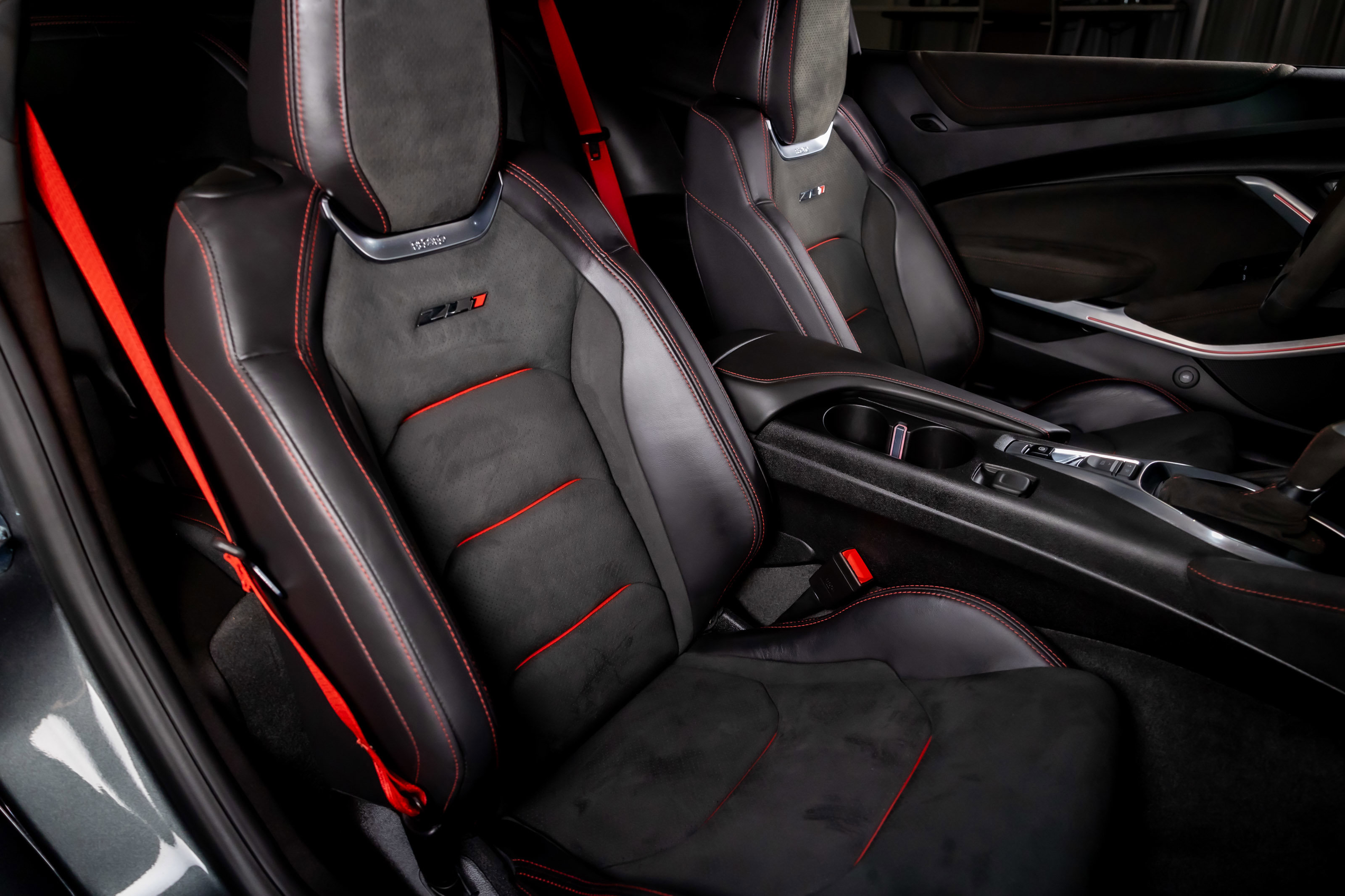 Used 2017 Chevrolet Camaro ZL1 image 23