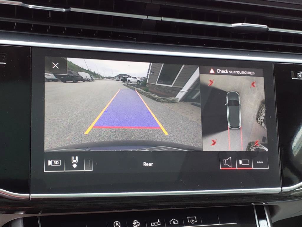 Used 2020 Audi Q7 3.0T Premium Plus w/ Premium Plus Package image 12