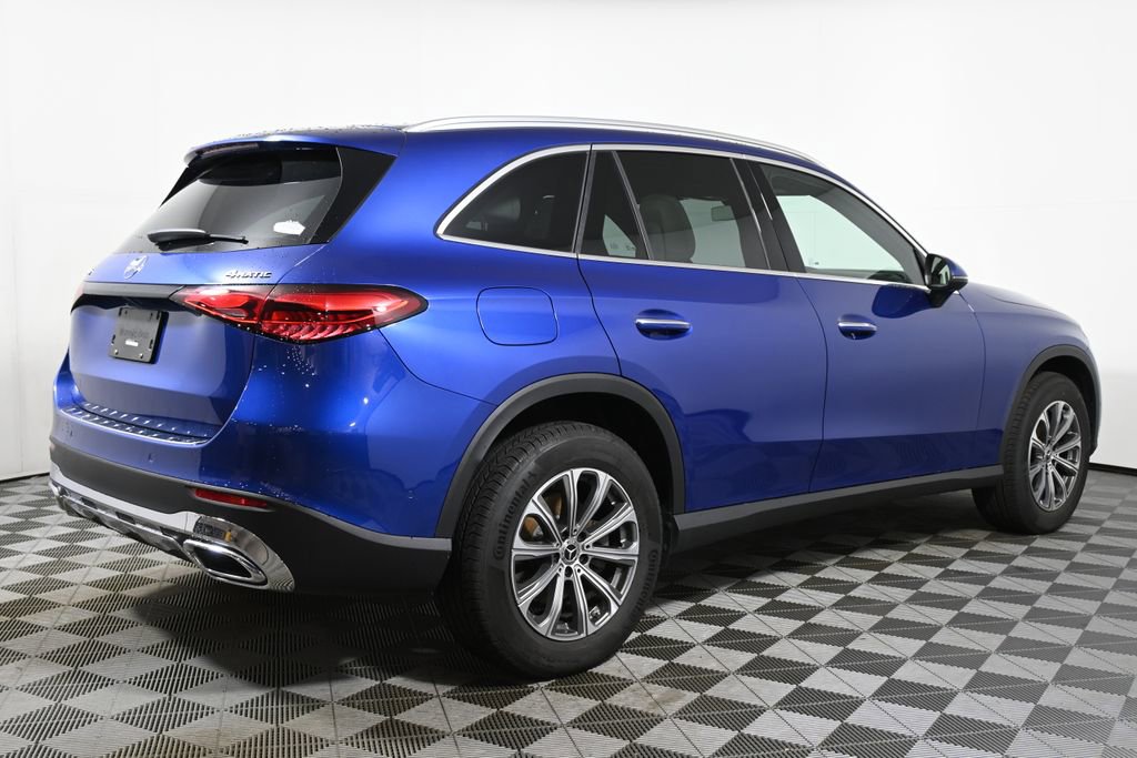Certified 2025 Mercedes-Benz GLC 300 4MATIC image 7