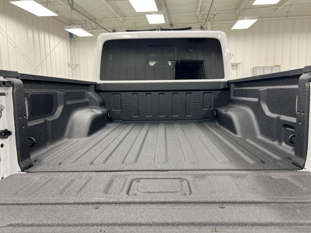New 2026 Jeep Gladiator Rubicon AWD/4WD image 17
