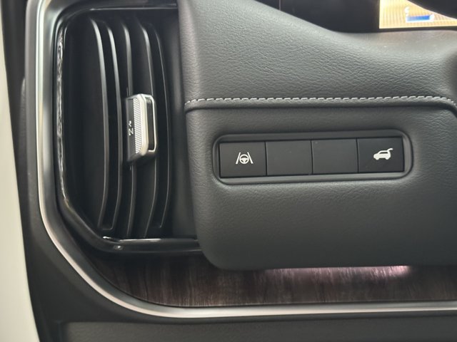 New 2026 Nissan Armada Platinum AWD/4WD image 13