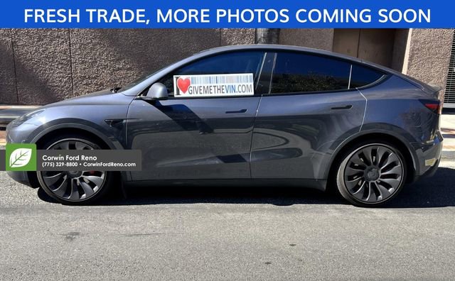 Used 2022 Tesla Model Y Performance image 3