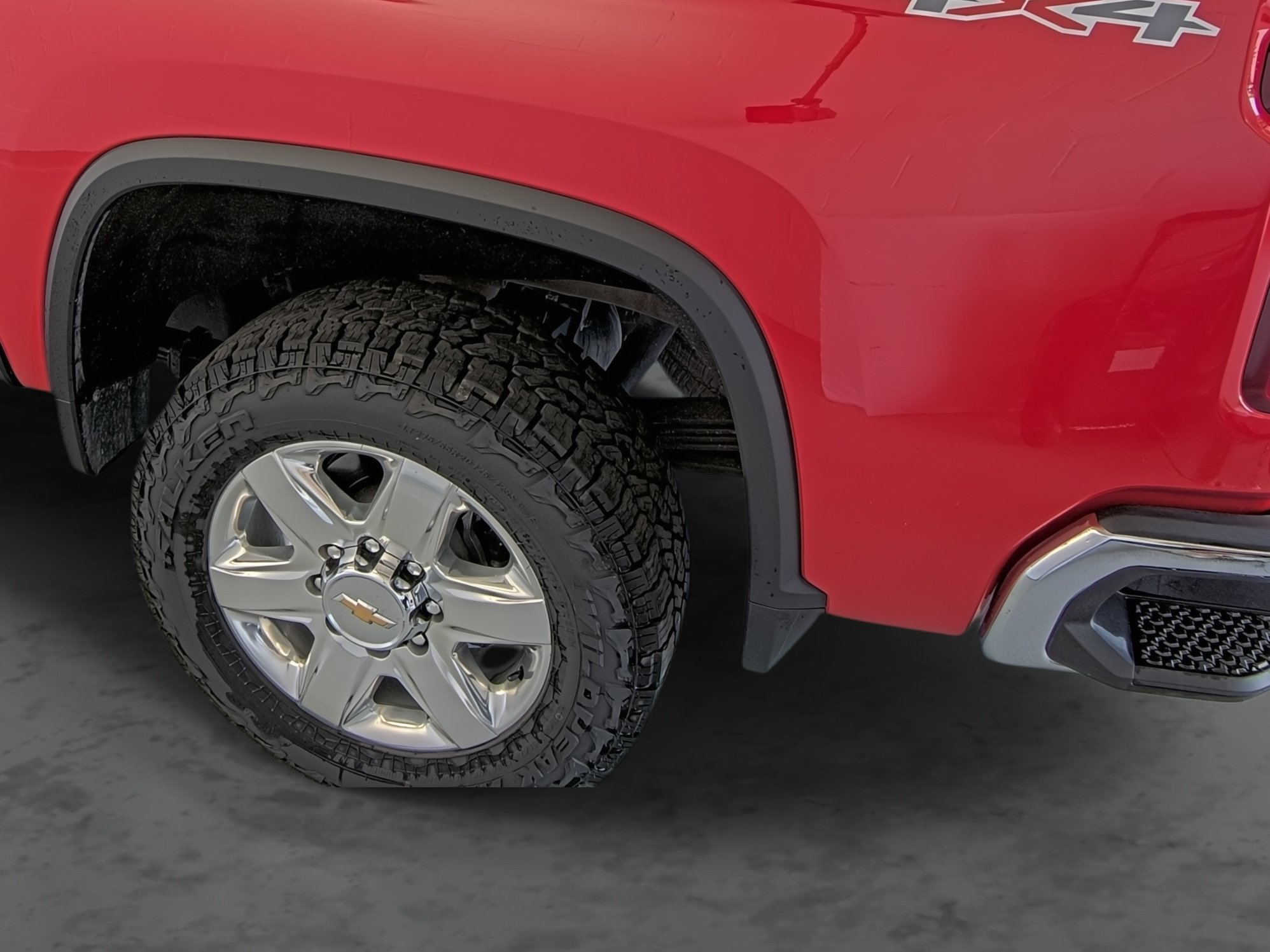 Used 2022 Chevrolet Silverado 2500 LTZ w/ LTZ Premium Package AWD/4WD image 9