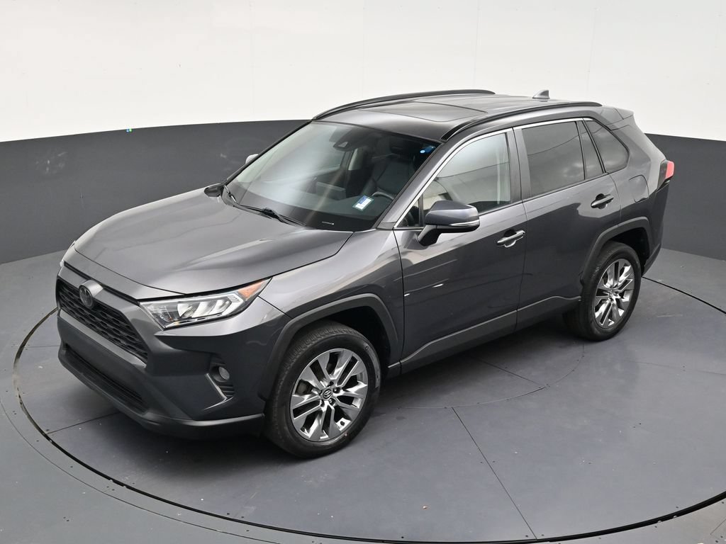 Used 2021 Toyota RAV4 XLE Premium FWD image 12
