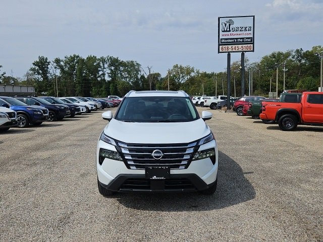 New 2026 Nissan Rogue SV image 4