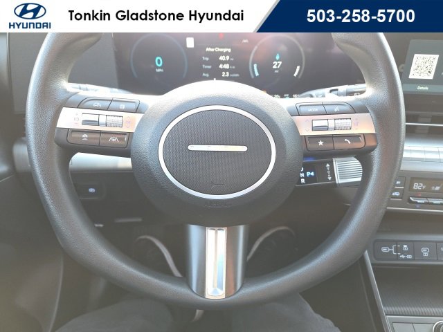 Certified 2024 Hyundai Kona SE image 11