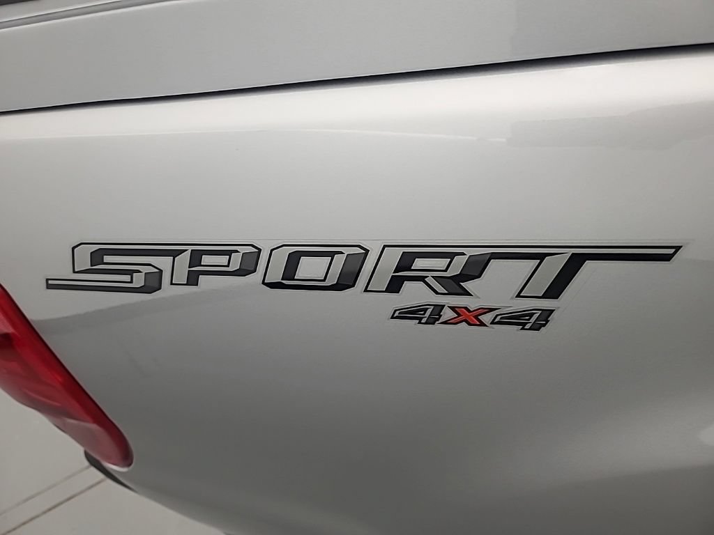 Used 2020 Ford Ranger XLT w/ Equipment Group 302A Luxury AWD/4WD image 11
