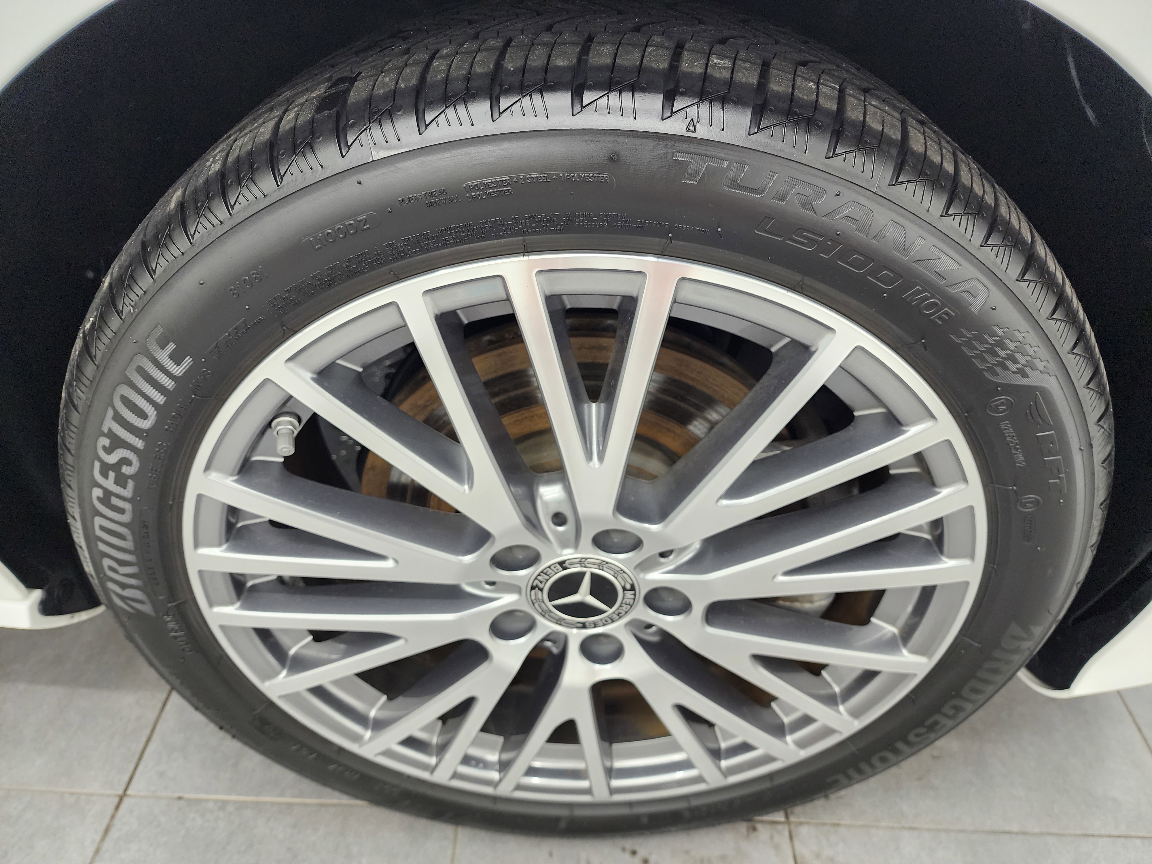 Used 2025 Mercedes-Benz CLA 250 4MATIC image 3