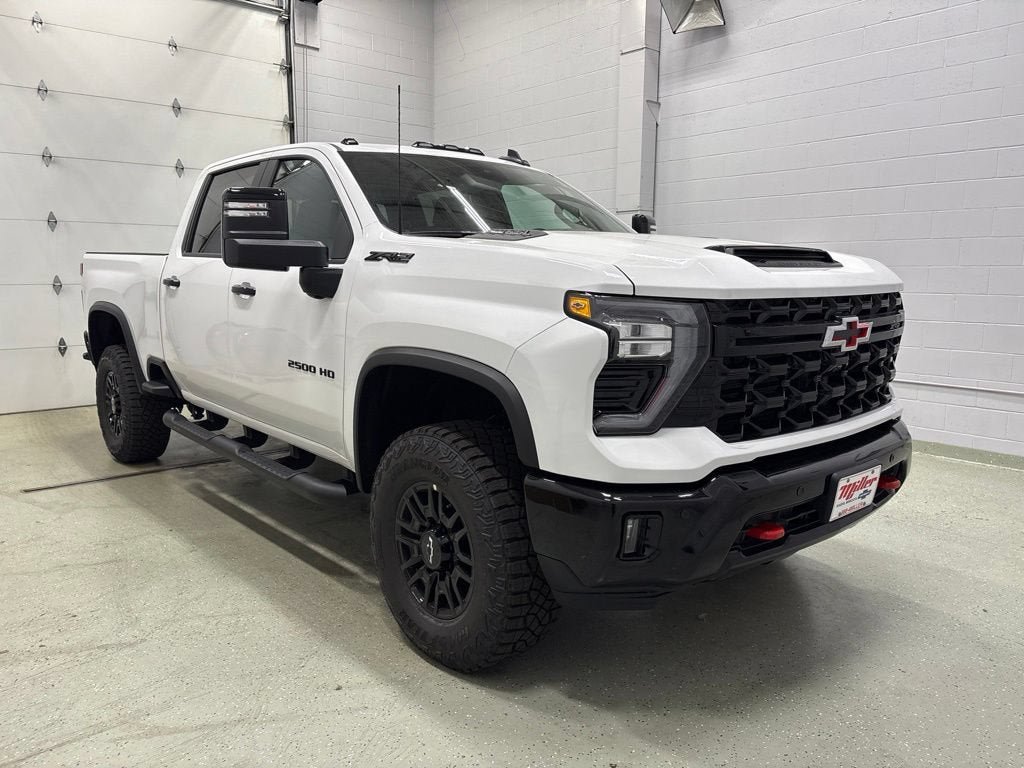 New 2026 Chevrolet Silverado 2500 ZR2 w/ LPO, Dark Essentials Package AWD/4WD image 2