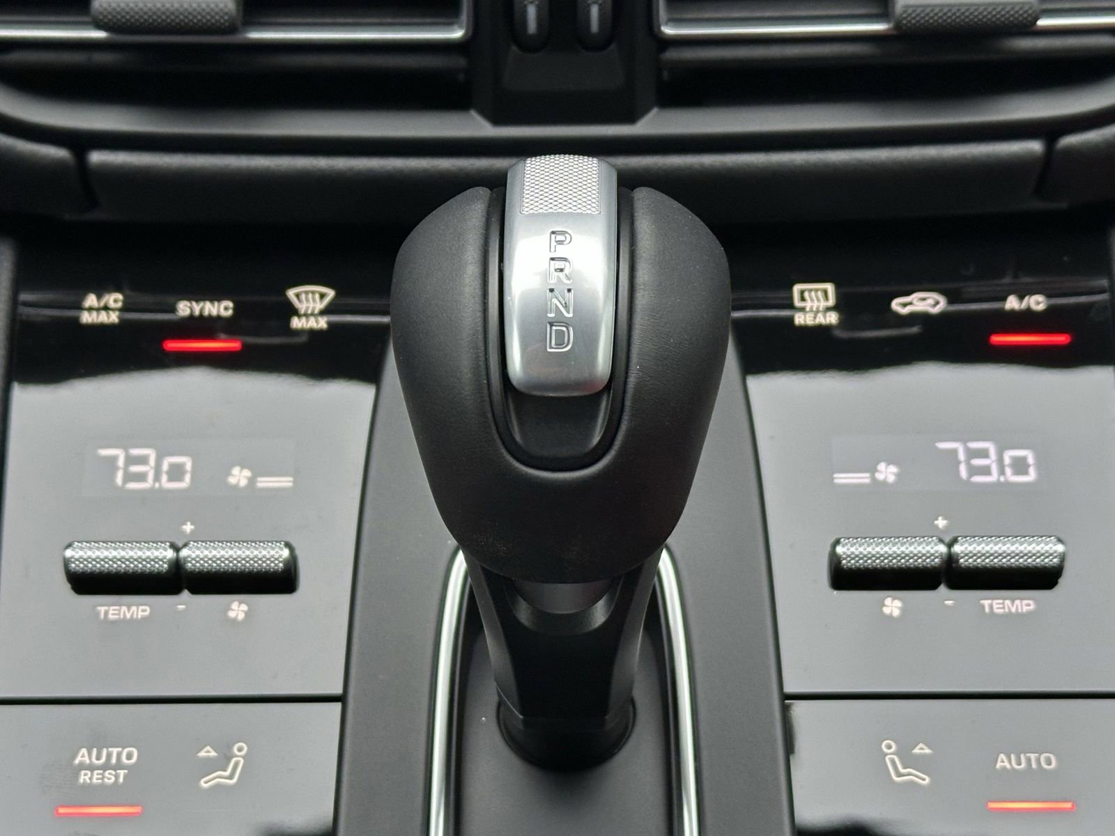 New 2026 Porsche Macan S AWD/4WD image 25