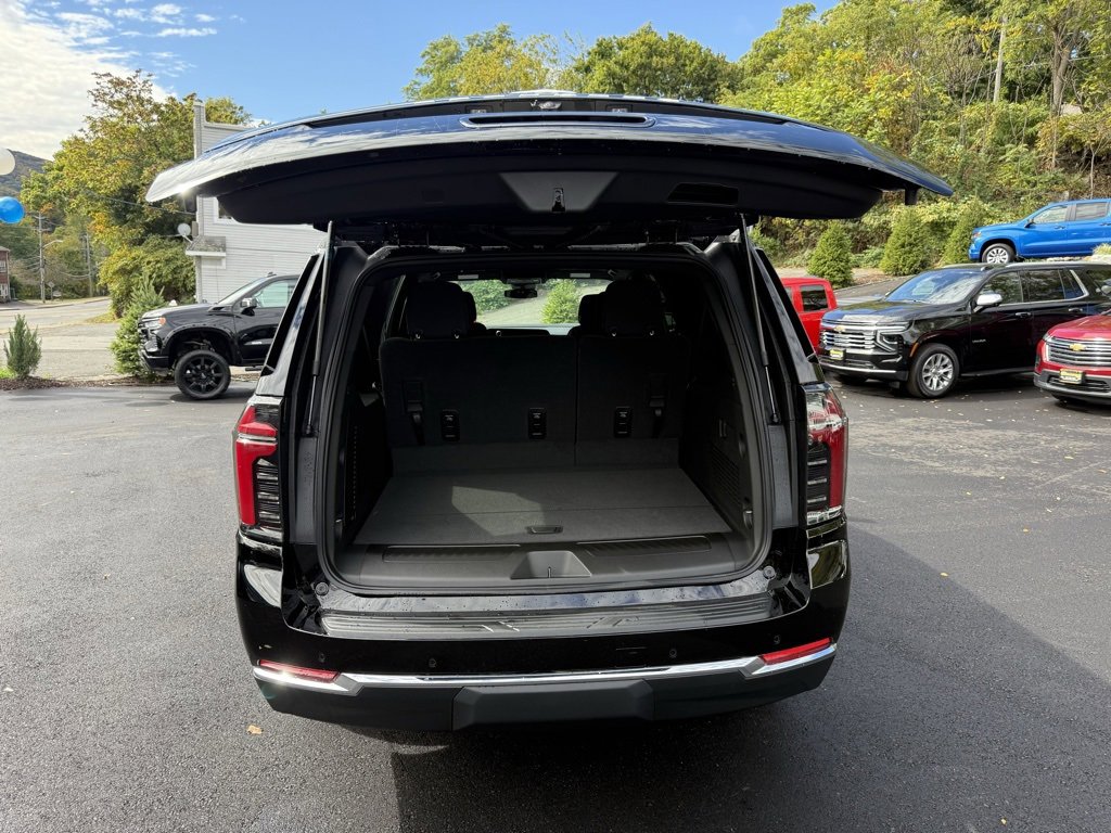 New 2026 Chevrolet Suburban LS image 26