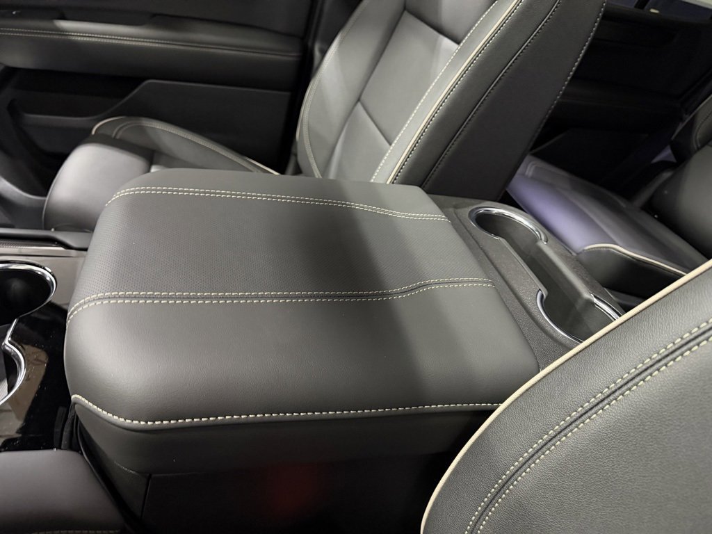 New 2026 GMC Yukon Elevation w/ Elevation Premium Package image 22