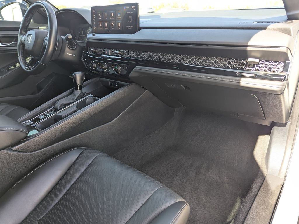 Used 2023 Honda Accord Sport image 10