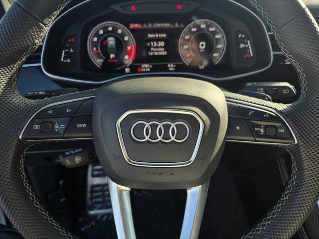 Used 2025 Audi SQ7 Premium Plus image 24