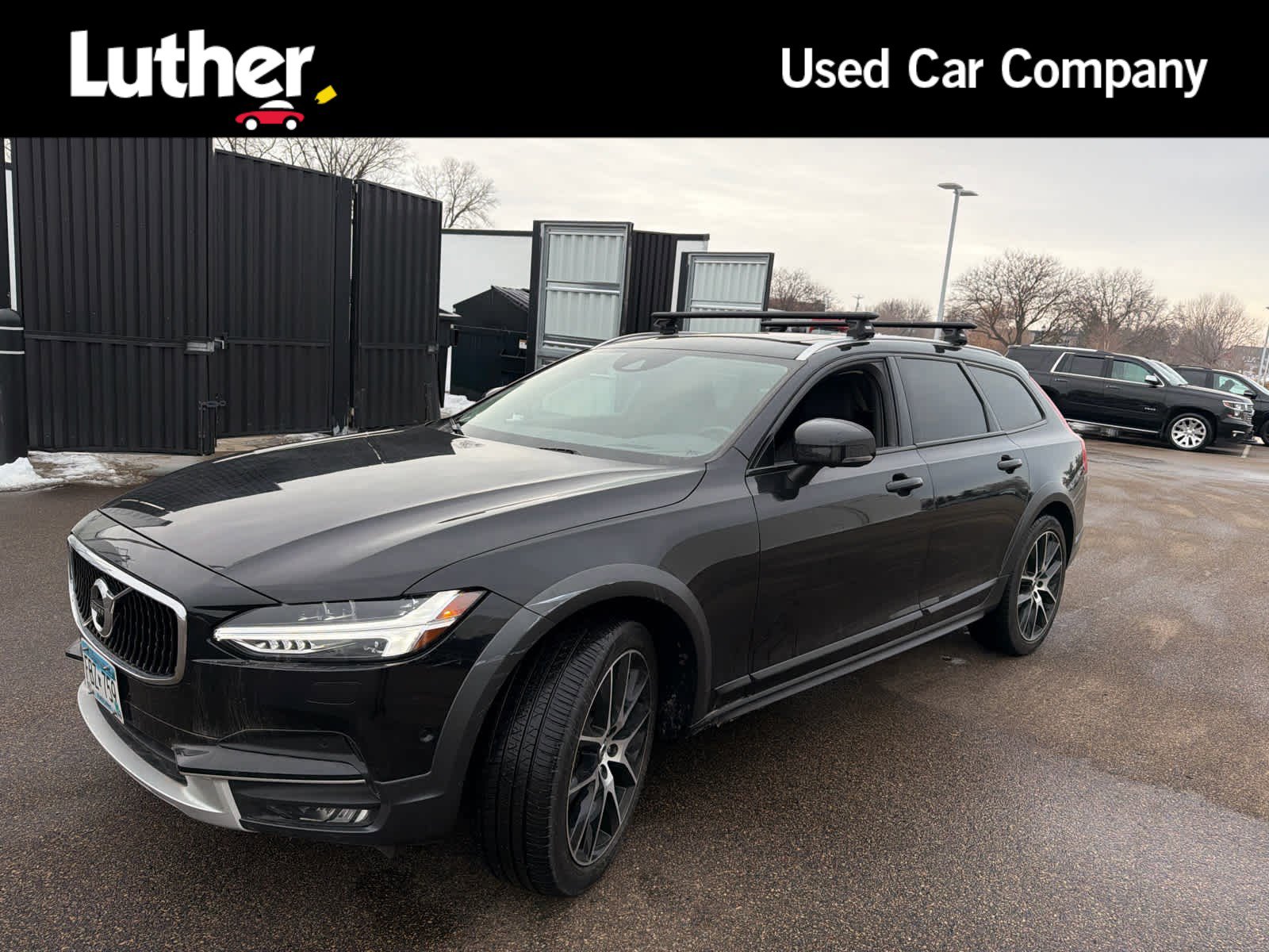 Used 2019 Volvo V90 T6 Cross Country w/ Protection Package Premier image 1