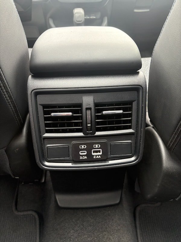 Used 2025 Subaru Forester Premium w/ Protection Package (1PH) AWD/4WD image 18