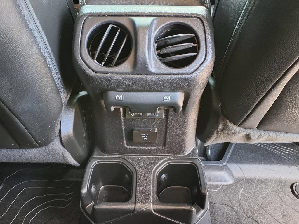 Used 2021 Jeep Gladiator Overland w/ Popular Equipment Package AWD/4WD image 17