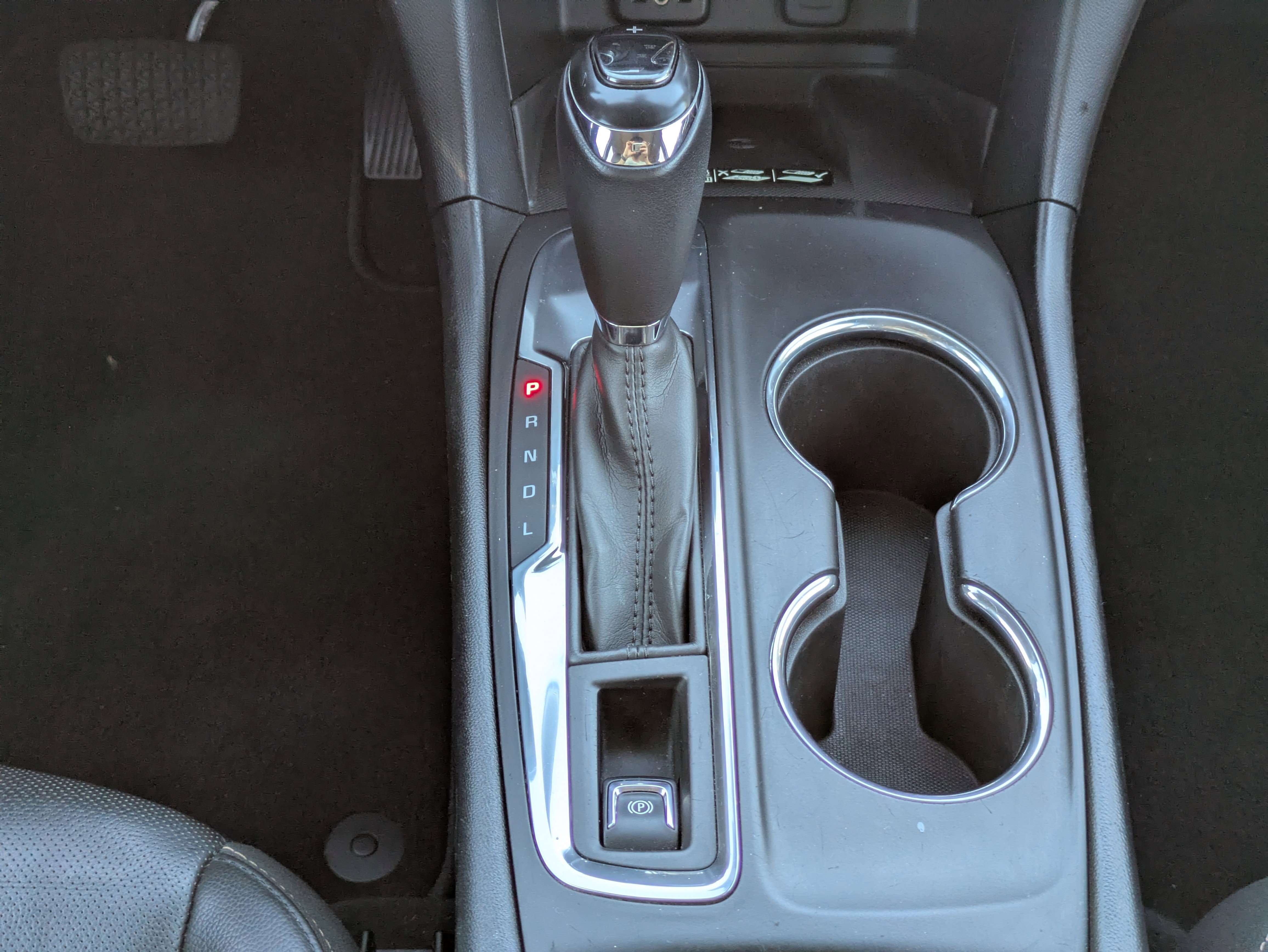 Certified 2018 Chevrolet Equinox Premier image 21