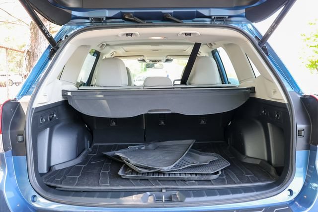 Certified 2023 Subaru Forester Premium AWD/4WD image 30