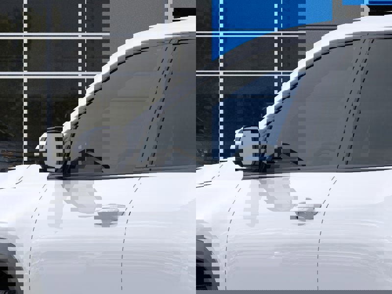 New 2025 Chevrolet Equinox LT w/ Safety and Technology Package image 46