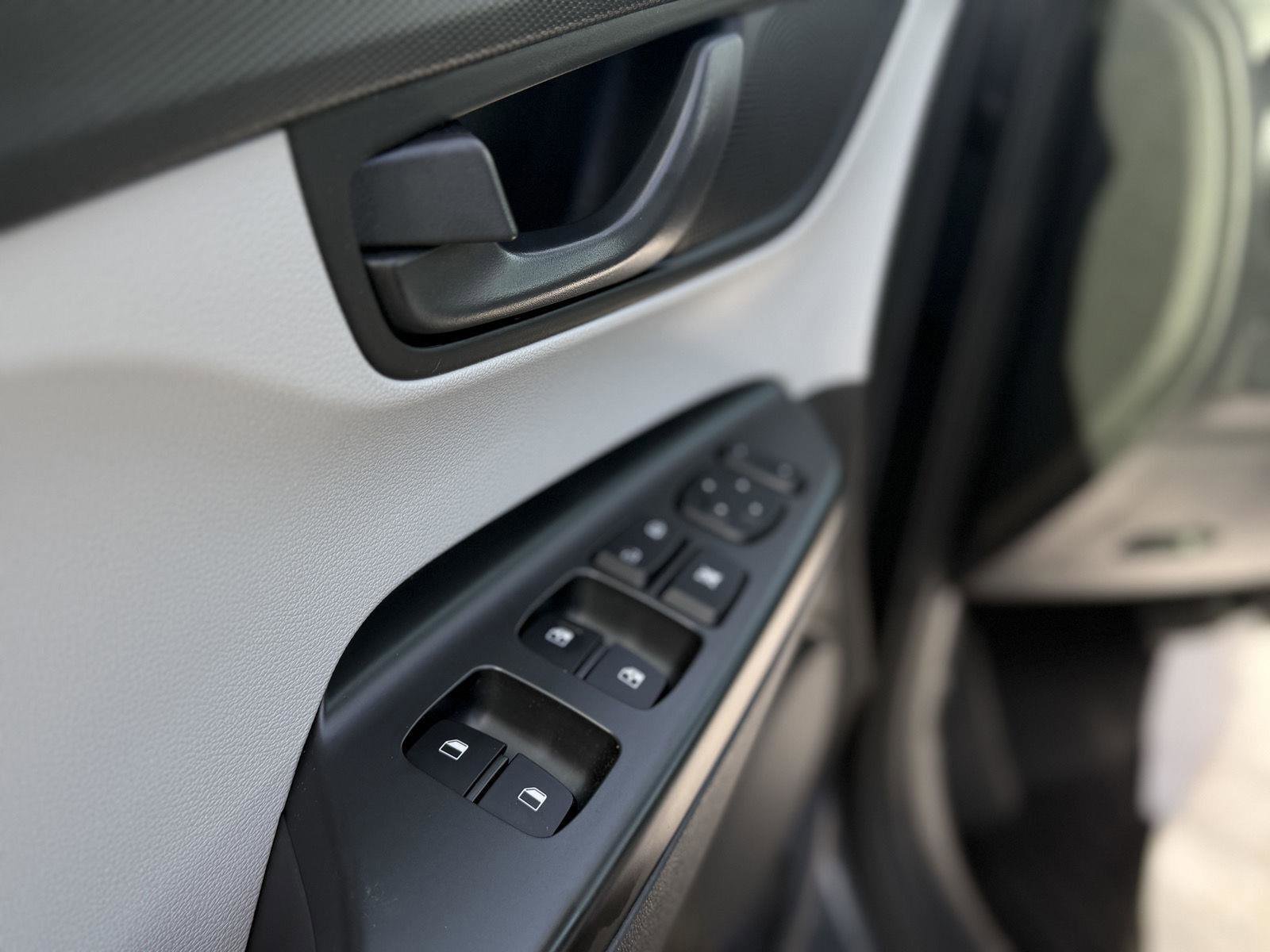 Used 2023 Hyundai Kona SEL image 14