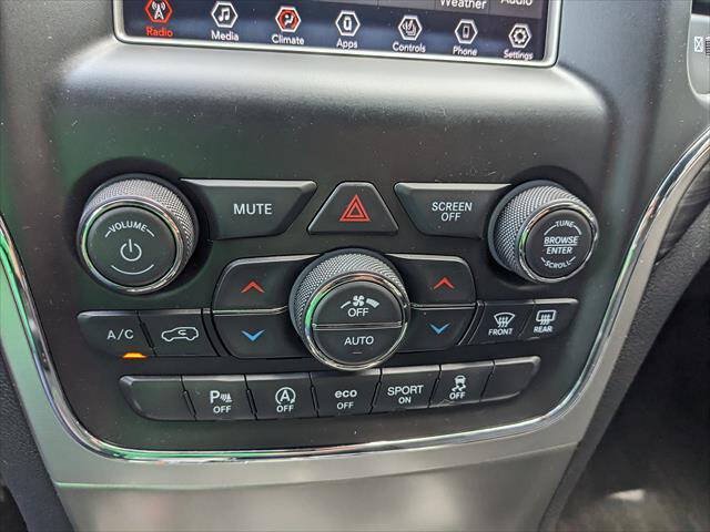 Used 2019 Jeep Grand Cherokee Laredo w/ Security & Convenience Group AWD/4WD image 25