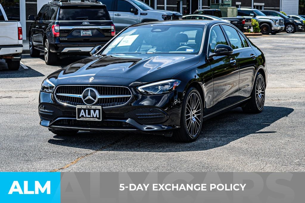 Used 2025 Mercedes-Benz C 300 Sedan image 4