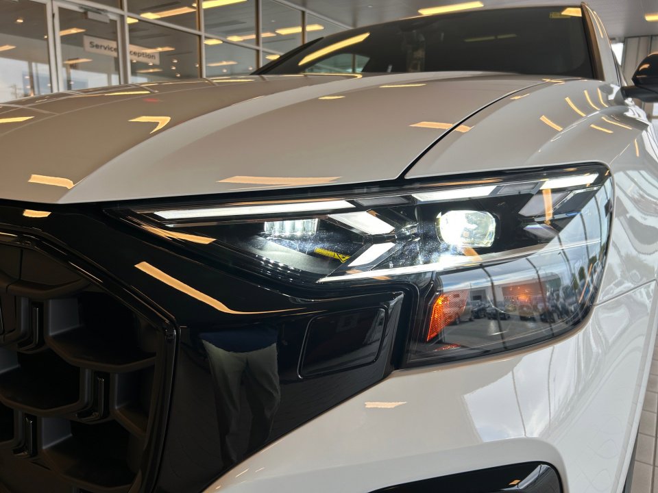 New 2026 Audi SQ8 Prestige image 26