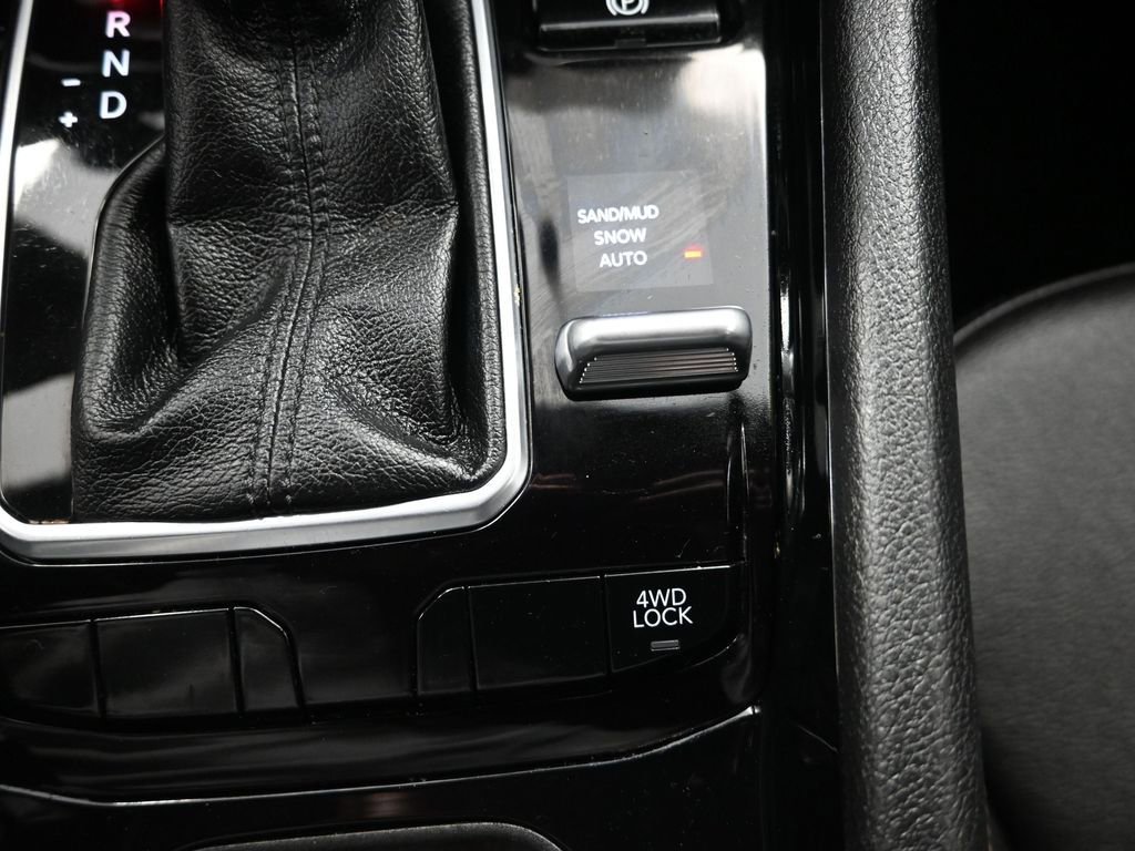 Used 2024 Jeep Compass Limited image 24