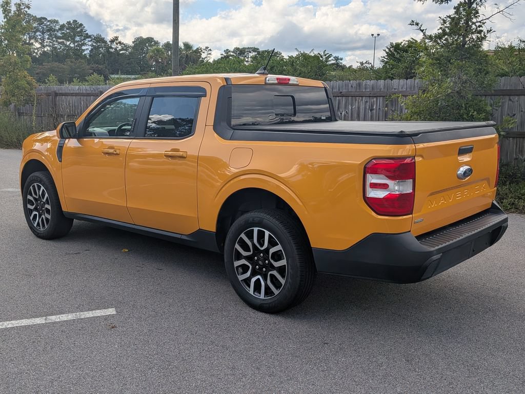Used 2022 Ford Maverick Lariat FWD image 4