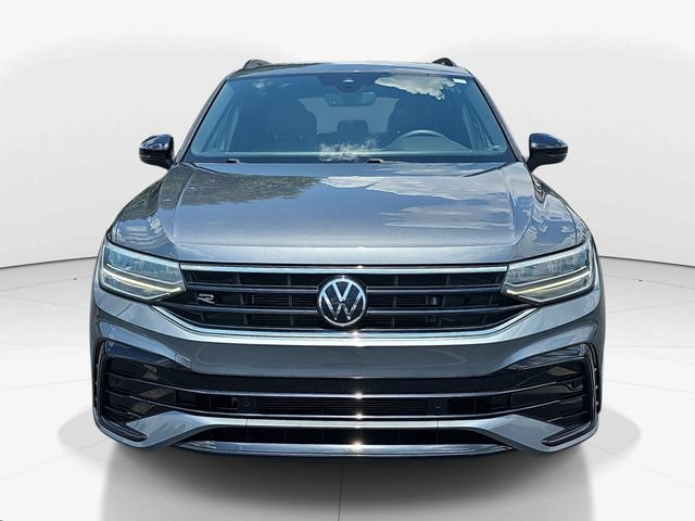 Used 2023 Volkswagen Tiguan SE R-Line FWD image 8