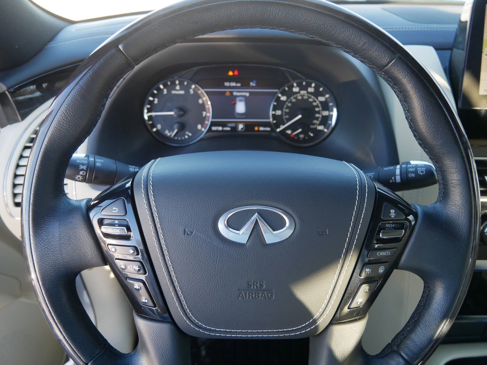 Used 2022 INFINITI QX80 Sensory w/ Cargo Package image 24