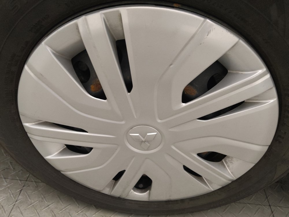 Used 2021 Mitsubishi Mirage LE image 31