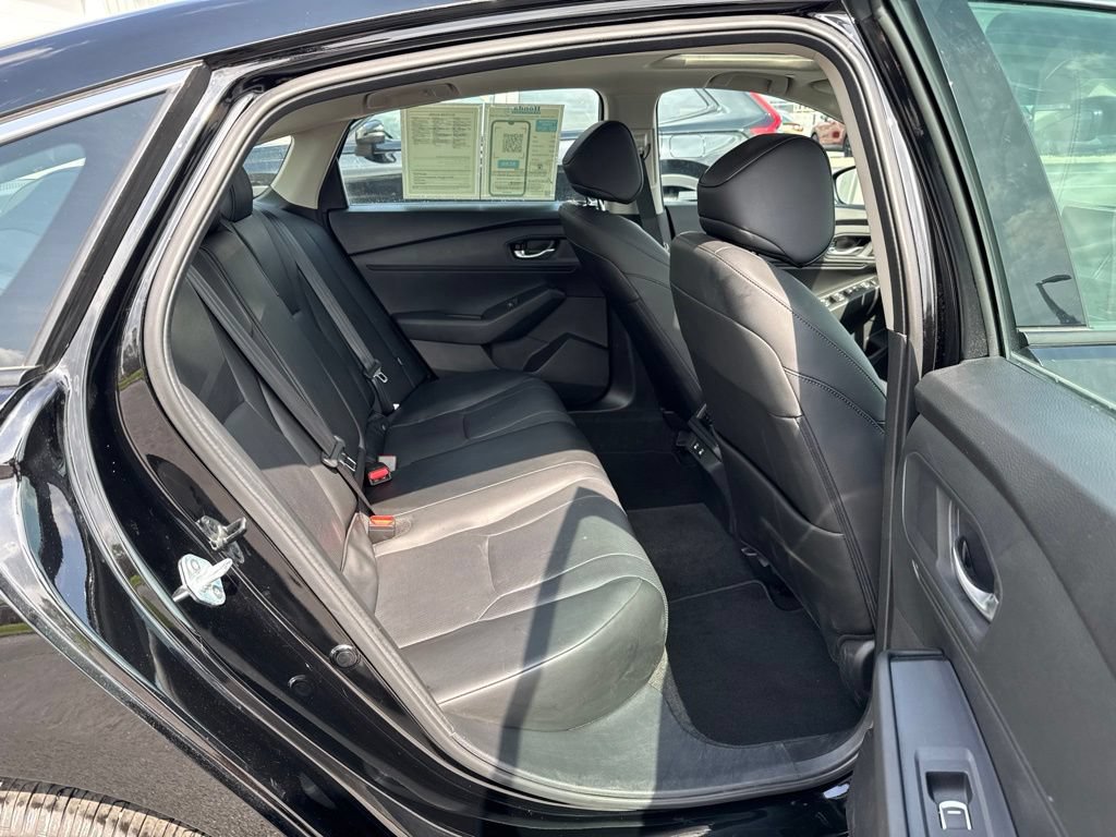 Used 2025 Honda Accord EX-L image 37
