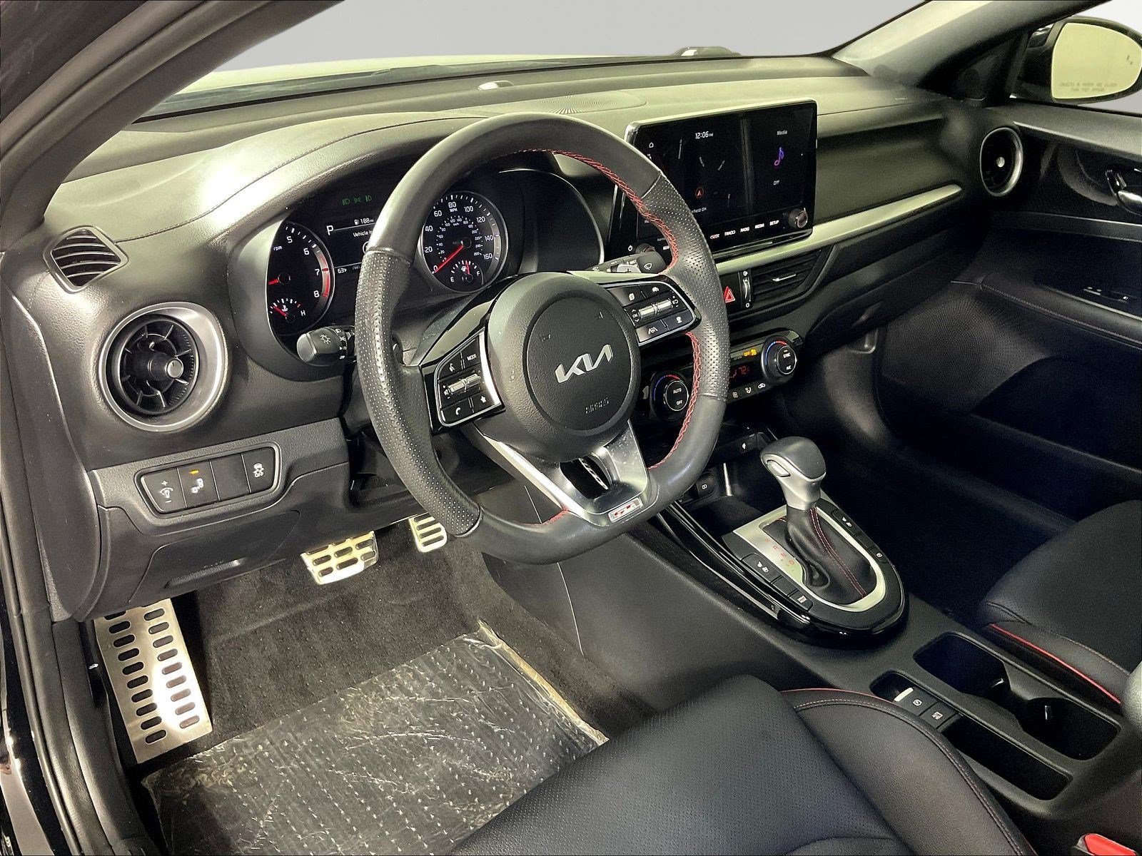 Certified 2023 Kia Forte GT w/ GT2 Package FWD image 17