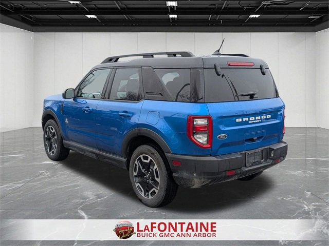 Used 2022 Ford Bronco Sport Outer Banks image 3